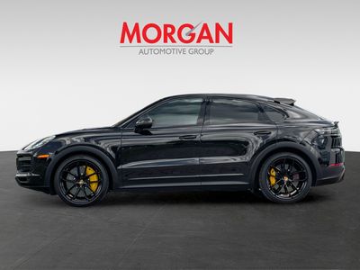 2023 Porsche Cayenne Coupe - Photo 2