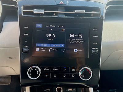 2024 Hyundai Tucson — photo 10 view