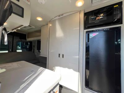 2026 Thor Motor Coach TRANQUILITY — photo 7 view