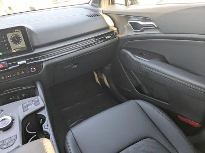2026 Kia Sportage Plug-In Hybrid — photo 20 view