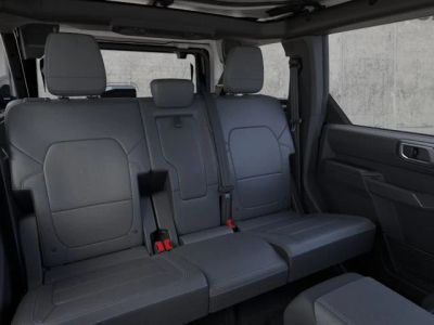 2026 Ford Bronco — photo 11 view