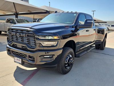 2026 RAM 3500 Big Horn in Diamond Black Crystal Pearlcoat — front three-quarter view