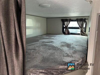 2026 Coachmen RV Catalina Summit Series 7 - Photo 26