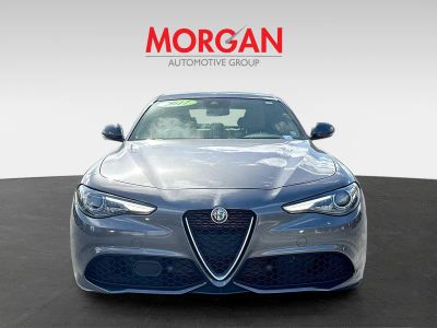 2023 Alfa Romeo Giulia — photo 7 view