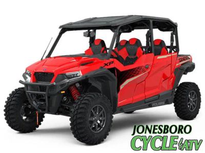 2025 Polaris® General XP 4 1000 Ultimate — front three-quarter view