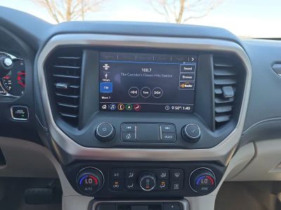 2020 GMC Acadia - Photo 11
