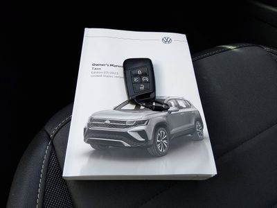 2024 Volkswagen Taos - Photo 15