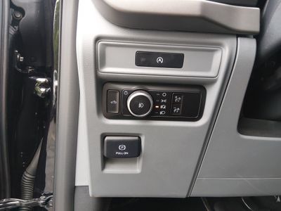 2025 Ford F-150 - Photo 13