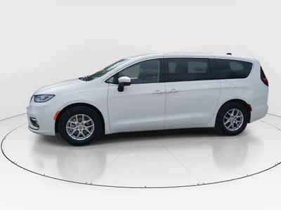 2023 Chrysler Pacifica — interior view