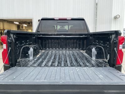 2021 Chevrolet Silverado 1500 — interior view