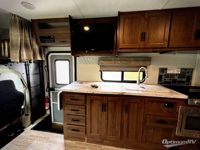 2020 Forest River Sunseeker - Photo 8