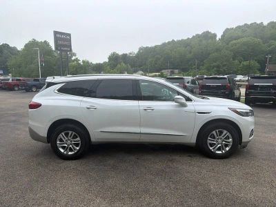 2018 Buick Enclave — side profile view