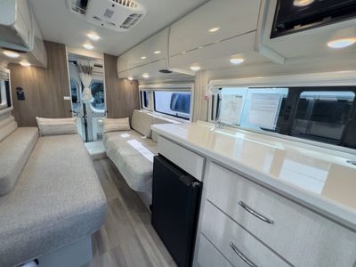 2026 Thor Motor Coach TELLARO - Photo 6