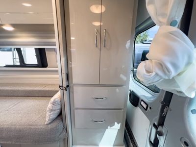 2026 Thor Motor Coach TELLARO - Photo 18
