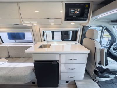 2026 Thor Motor Coach TELLARO - Photo 8