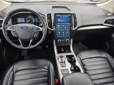 2024 Ford Edge — photo 12 view