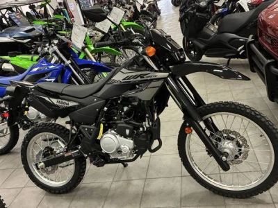 2026 Yamaha WR125R — front three-quarter view
