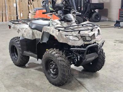 2025 Suzuki KingQuad 400FSi Camo — front three-quarter view