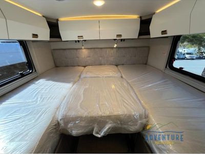 2026 Winnebago Navion - Photo 10
