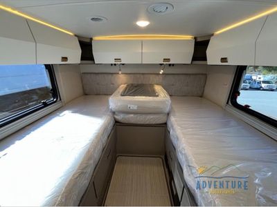 2026 Winnebago Navion - Photo 11