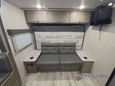 2022 Forest River RV Surveyor Legend — photo 26 view
