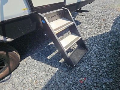 2022 Forest River RV Surveyor Legend — photo 18 view