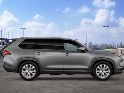 2026 Toyota Grand Highlander Hybrid - Photo 14