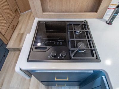 2027 Thor Motor Coach Quantum - Photo 20