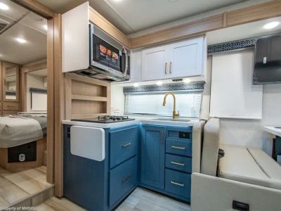 2027 Thor Motor Coach Quantum - Photo 16