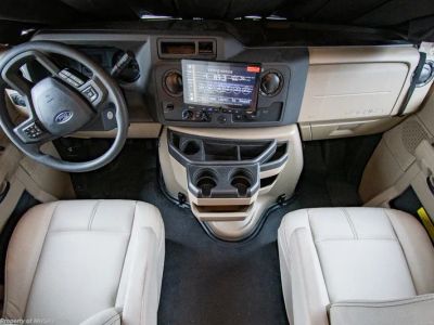 2027 Thor Motor Coach Quantum - Photo 33