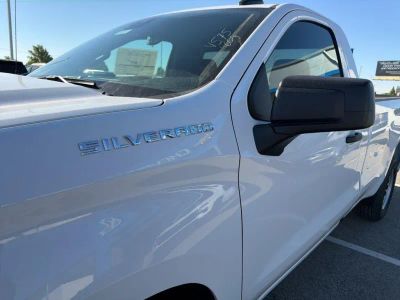 2026 Chevrolet Silverado 1500 — photo 10 view