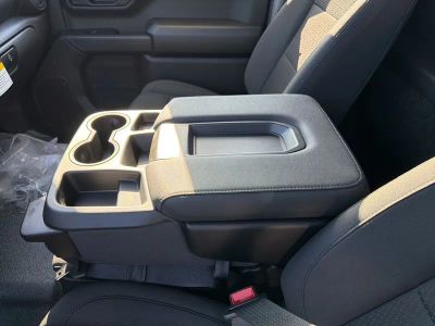2026 Chevrolet Silverado 1500 — photo 16 view