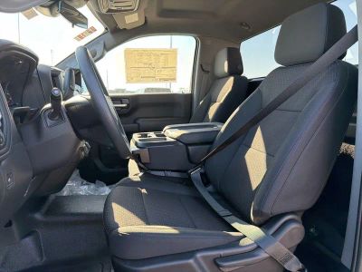 2026 Chevrolet Silverado 1500 — photo 13 view