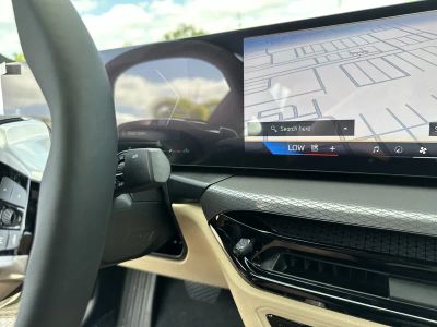 2026 BMW 3 Series — photo 30 view