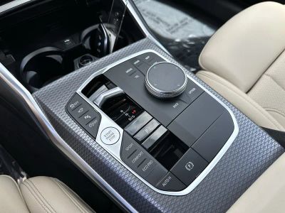 2026 BMW 3 Series — photo 28 view