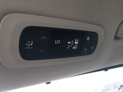 2024 Chrysler Pacifica — photo 21 view