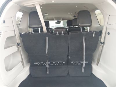 2024 Chrysler Pacifica — photo 11 view