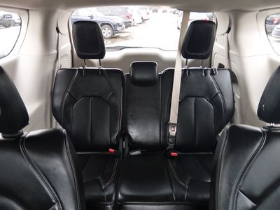 2024 Chrysler Pacifica — photo 17 view
