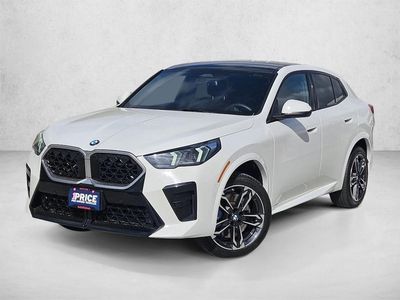 2025 BMW X2 xDrive28i in White — front three-quarter view