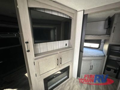 2023 Dutchmen RV Kodiak Ultra-Lite - Photo 11