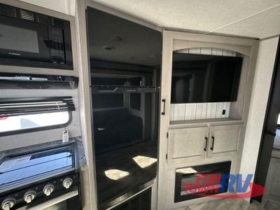 2023 Dutchmen RV Kodiak Ultra-Lite - Photo 9