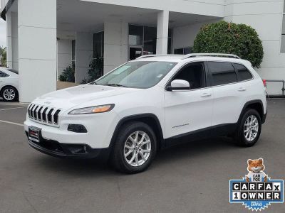 2018 Jeep Cherokee — side profile view