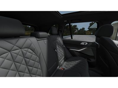 2026 BMW X5 xDrive40i — photo 12 view
