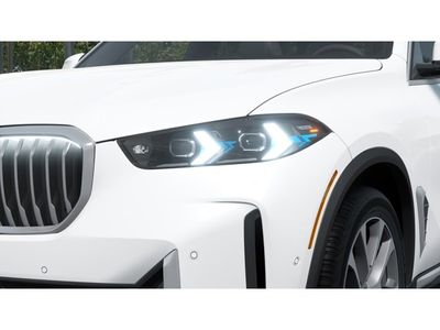 2026 BMW X5 xDrive40i — engine compartment view