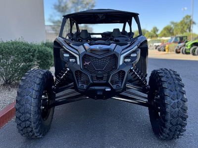 2026 Can-Am Maverick X3 Max X RS Turbo RR Triple Black_7.6 in. - Photo 7