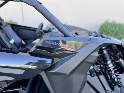2026 Can-Am Maverick X3 Max X RS Turbo RR Triple Black_7.6 in. - Photo 14