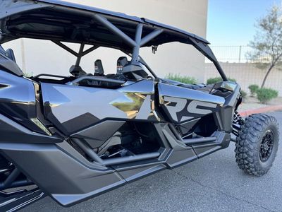 2026 Can-Am Maverick X3 Max X RS Turbo RR Triple Black_7.6 in. - Photo 11