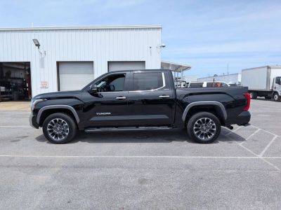 2025 Toyota Tundra - Photo 2