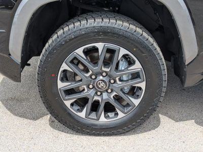 2025 Toyota Tundra - Photo 9