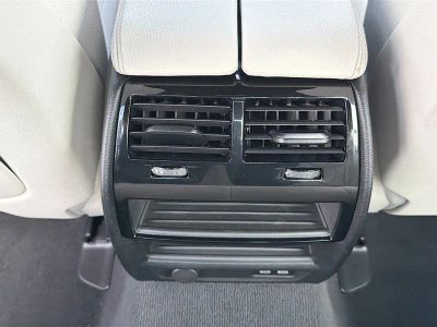 2021 BMW 5 Series — photo 20 view